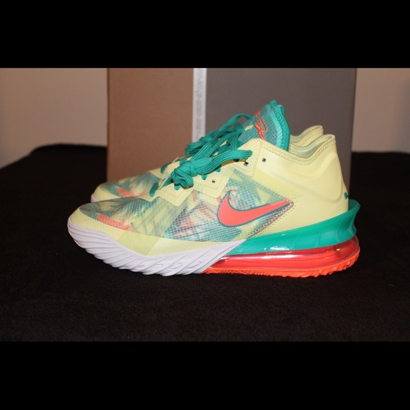Lebron lows main image 7